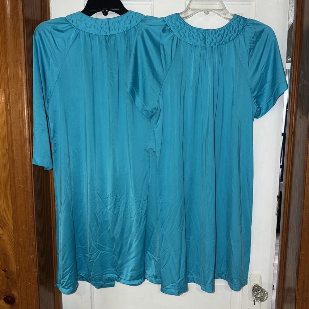 Shadowline Short Nightgown & Matching Robe Size Small Turquoise Blue nylon - Picture 2 of 16